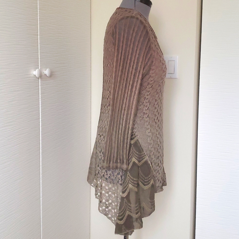 Adore Mixed Pattern Top Size L - image 4